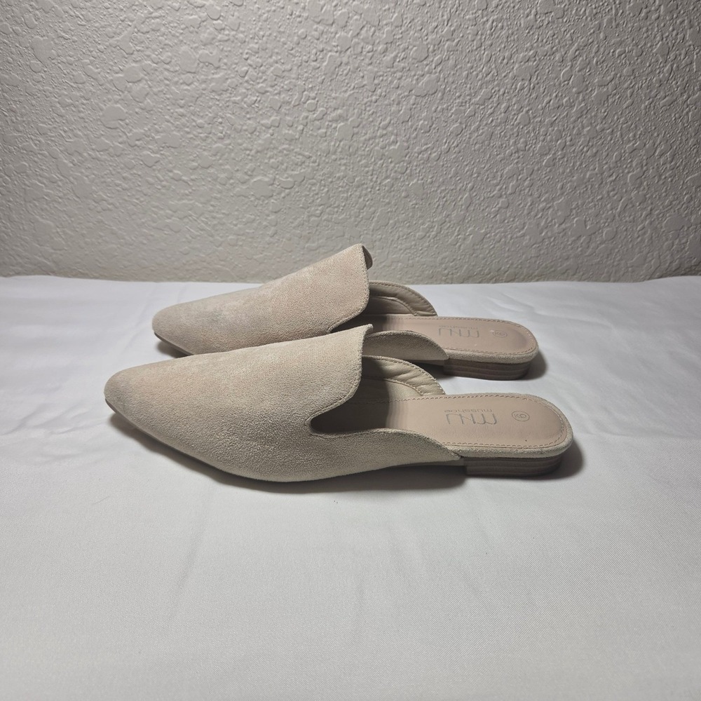 Musshoe Womens Pointed Toe Mules Beige Faux Suede Slip On Flats Size 9